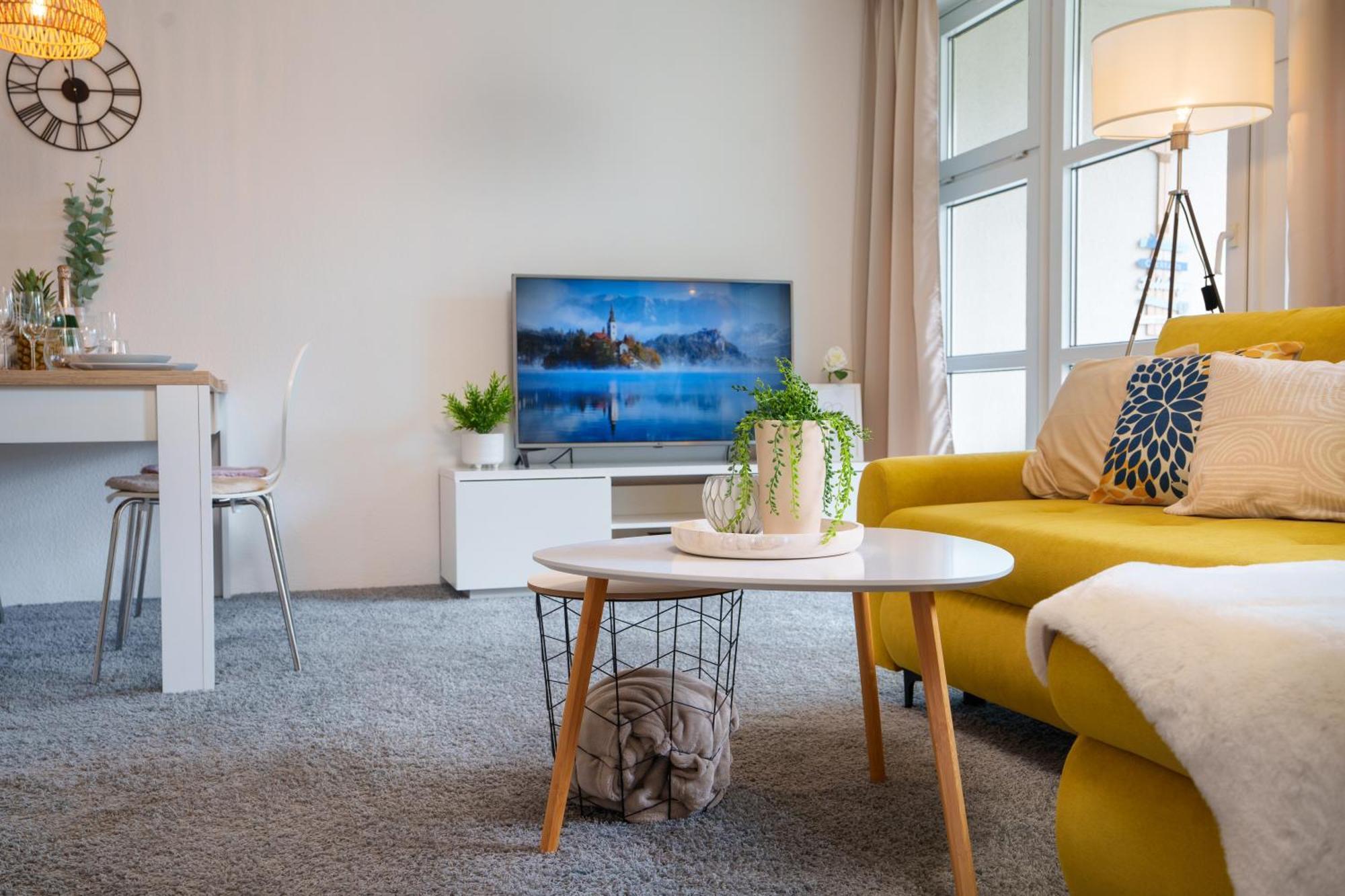 Apartment Meerblick-balkon-strand-golf-tv-stilvoll Eckernfoerde